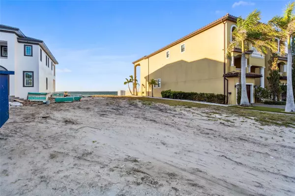 Apollo Beach, FL 33572,6406 BRIGHT BAY CT