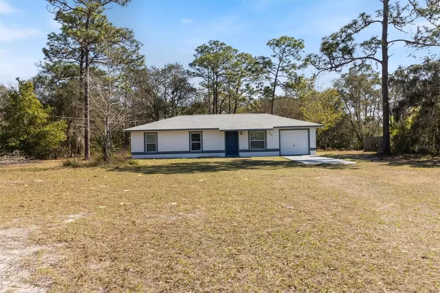 2133 S COLONIAL AVE, Homosassa, FL 34448