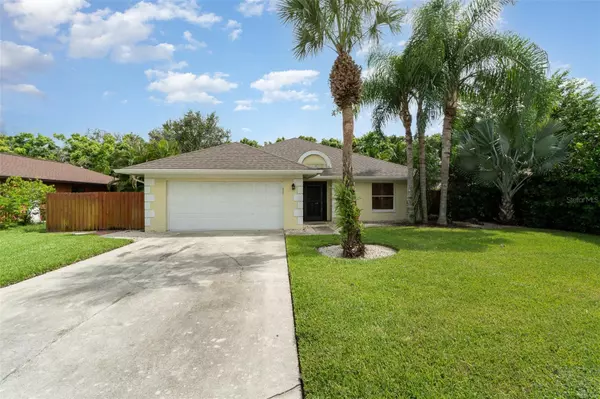 Naples, FL 34104,2572 RIVER REACH DR