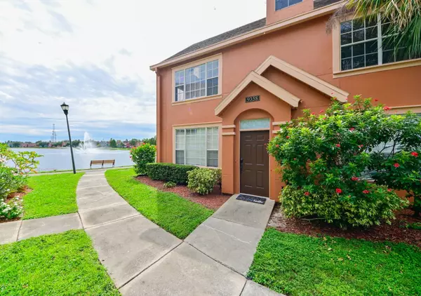 9358 LAKE CHASE ISLAND WAY #9358, Tampa, FL 33626