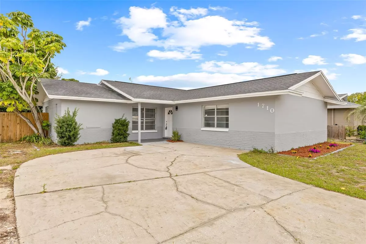 Tarpon Springs, FL 34689,1710 STONEHAVEN WAY