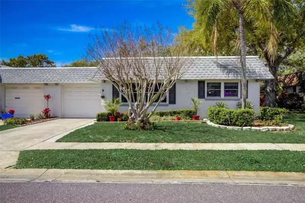 1407 CARA DR, Largo, FL 33771