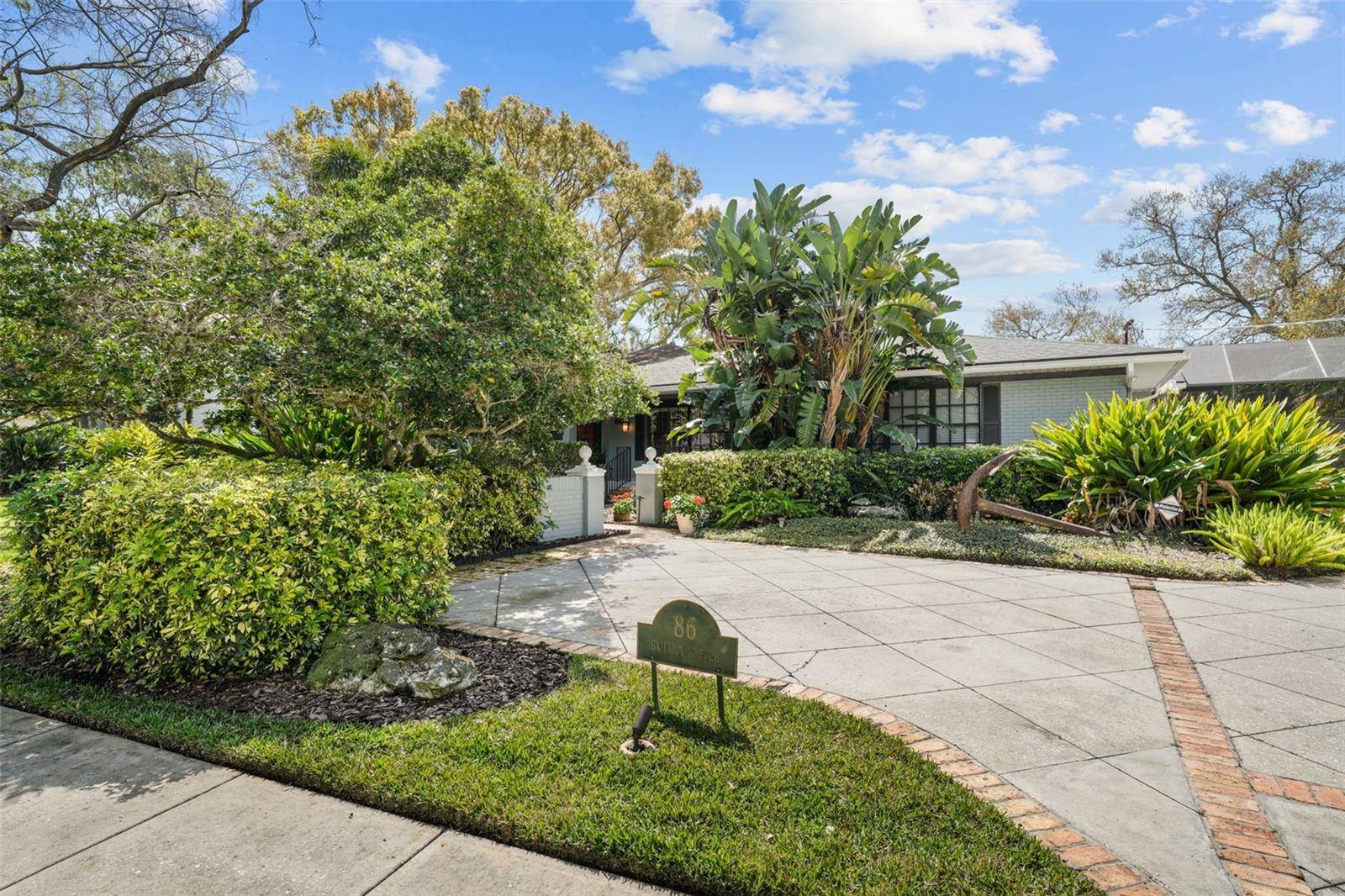 Tampa, FL 33606,86 BAHAMA CIR