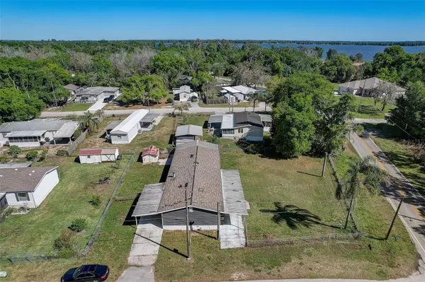 2643 BLUE BREAM DR, Lake Wales, FL 33898