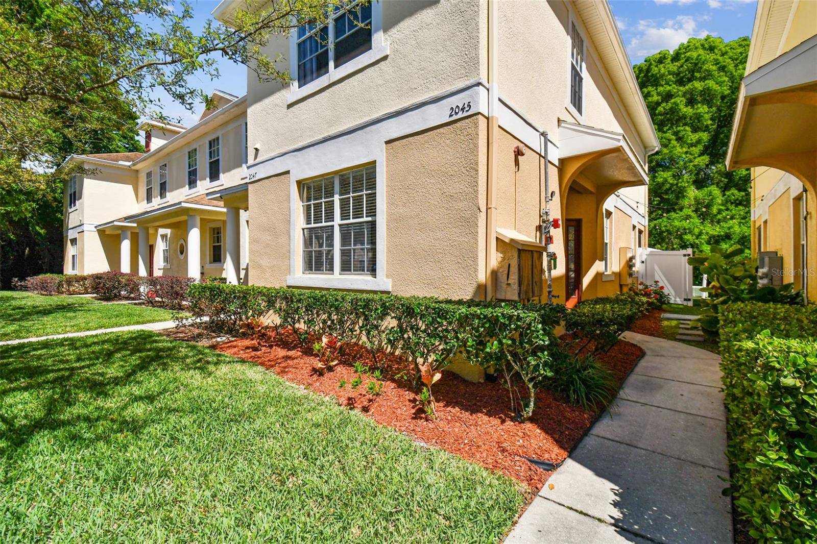 2045 FIESTA RIDGE CT, Tampa, FL 33604