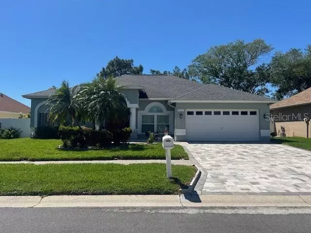 10020 COLONNADE DR, Tampa, FL 33647