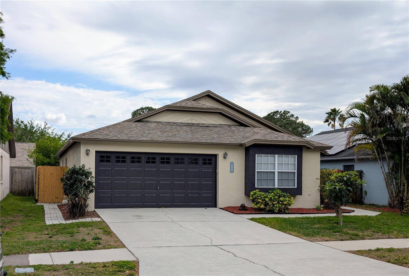 1442 TIVERTON DR, Brandon, FL 33511