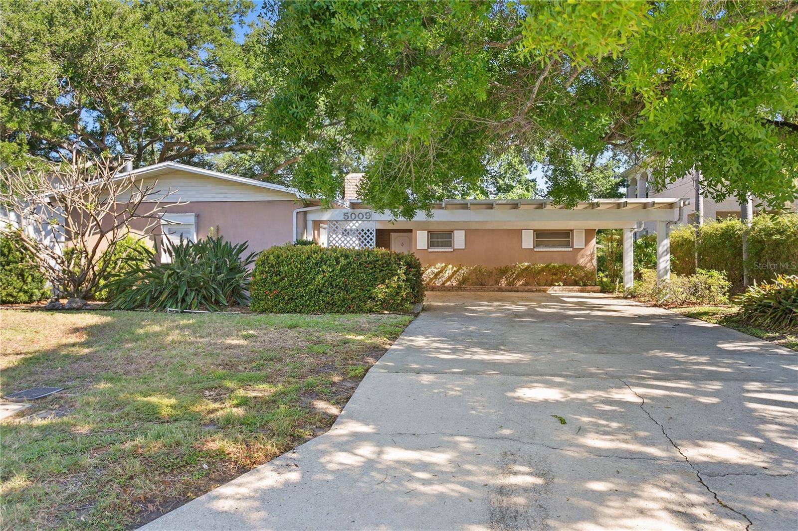 Tampa, FL 33629,5009 W SPRING LAKE DR