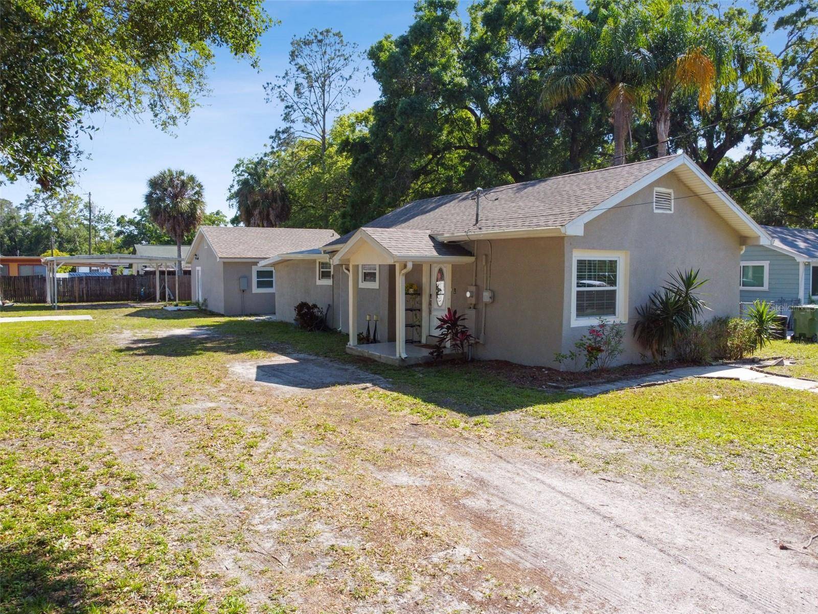 1704 W WILDWOOD CT, Tampa, FL 33604