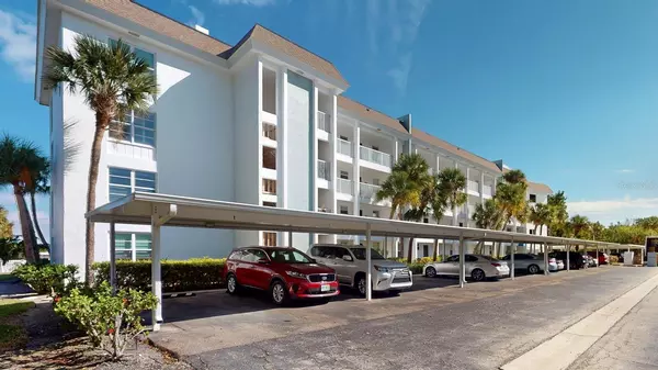 Longboat Key, FL 34228,605 SUTTON PLACE PL #101