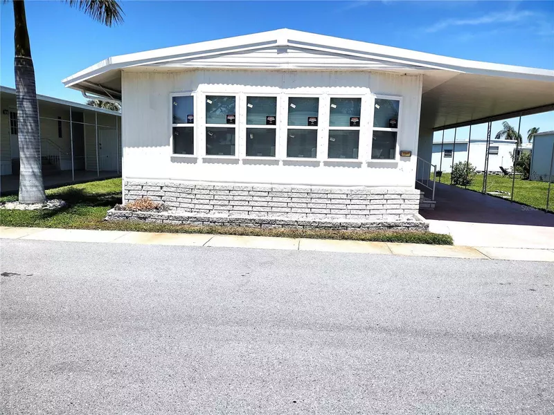 82307 1ST AVE N #307, Pinellas Park, FL 33781