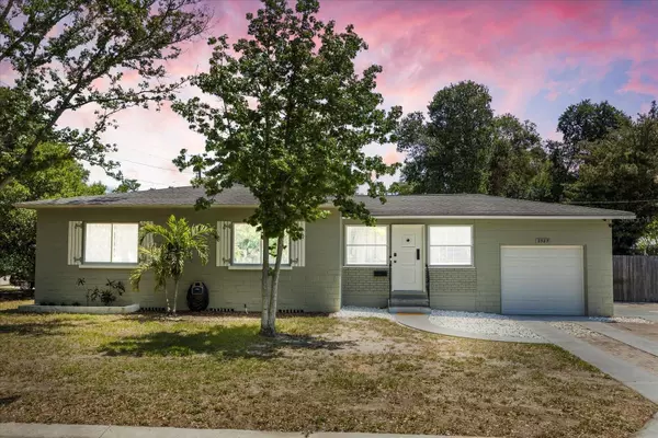 2525 48TH ST N, St Petersburg, FL 33713