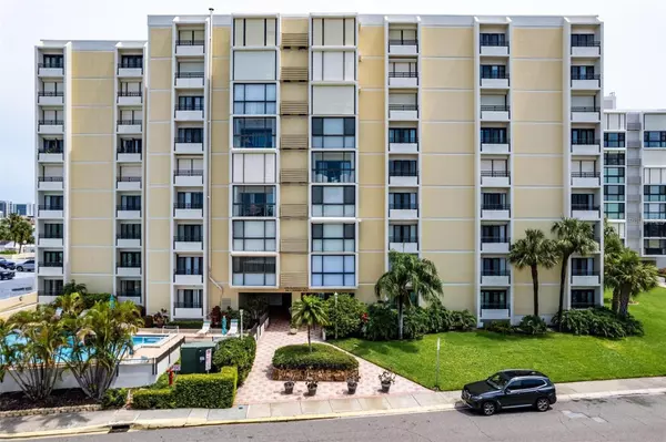 Clearwater Beach, FL 33767,830 S GULFVIEW BLVD #907