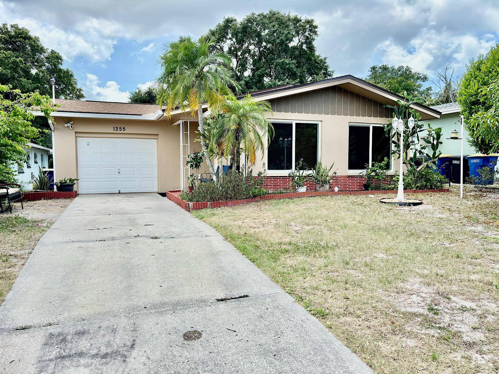 1255 PIERCE ST,  Clearwater,  FL 33756