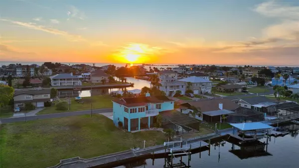 Hernando Beach, FL 34607,4286 PARADISE CIR