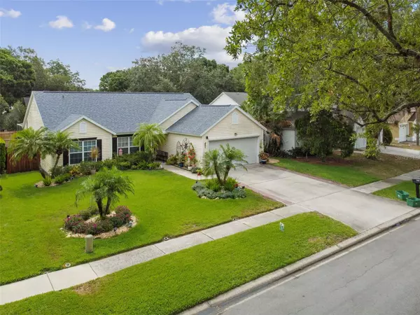 Tarpon Springs, FL 34689,1466 RIVER OAKS DR