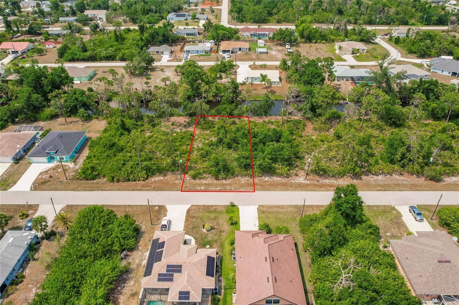 134 LINDA LEE DR, Rotonda West, FL 33947