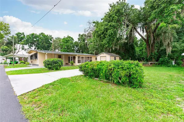 Zephyrhills, FL 33542,5013 SHIRLEY CIR