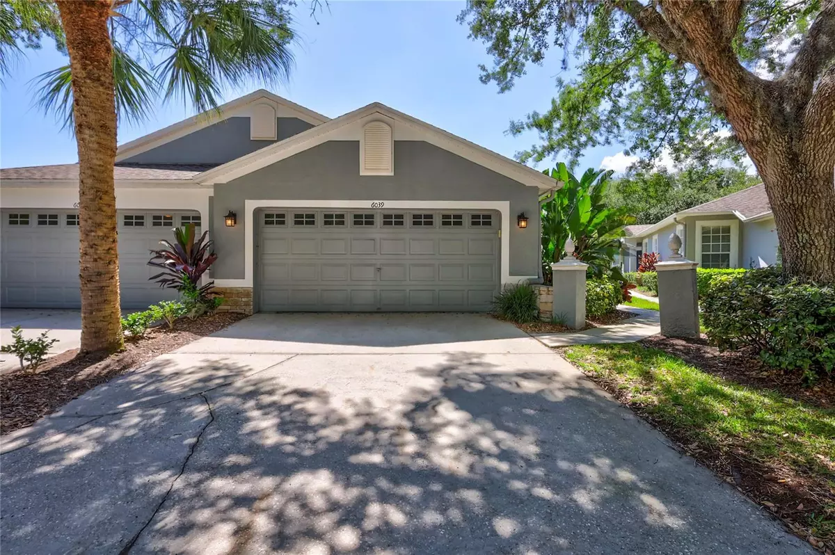 Lithia, FL 33547,6039 SANDHILL RIDGE DR