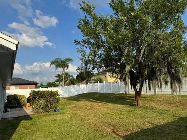 Lakeland, FL 33810,7786 CANTERBURY CIR