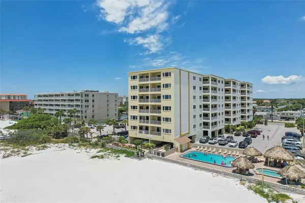 Redington Shores, FL 33708,17450 GULF BLVD #402