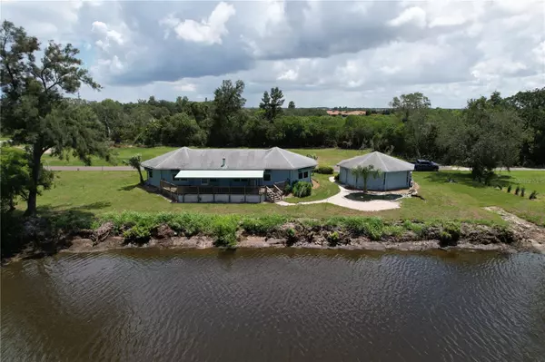 840 SIGNET DR,  Apollo Beach,  FL 33572