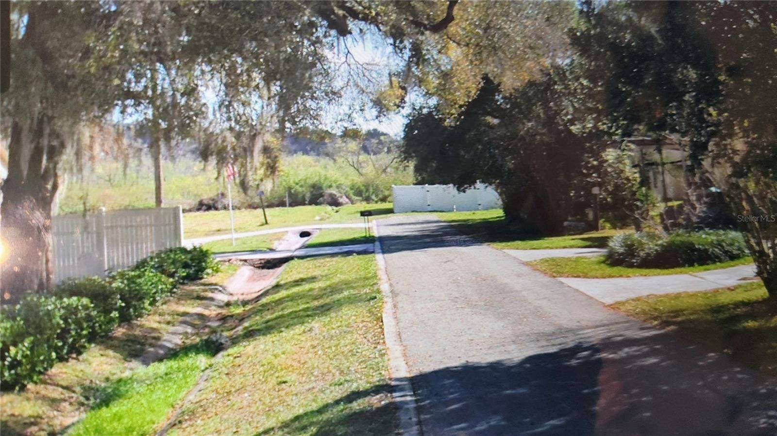 SUNSET AVE,  Dade City,  FL 33525
