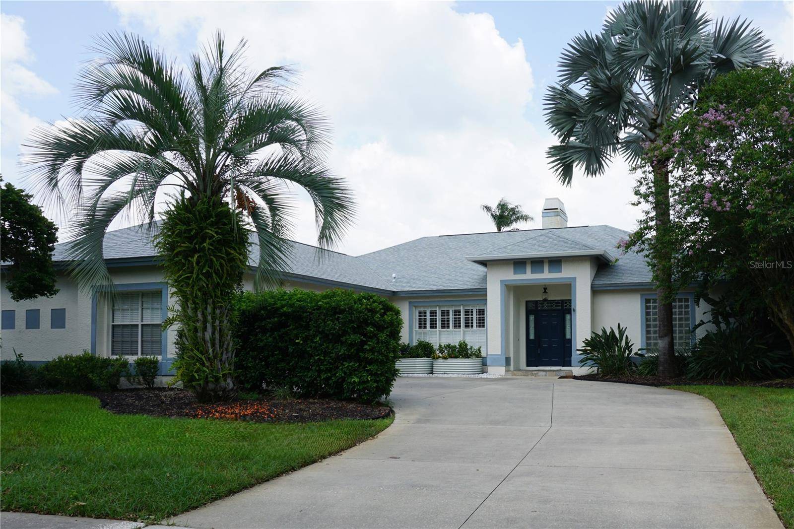 16520 BLENHEIM DR,  Lutz,  FL 33549