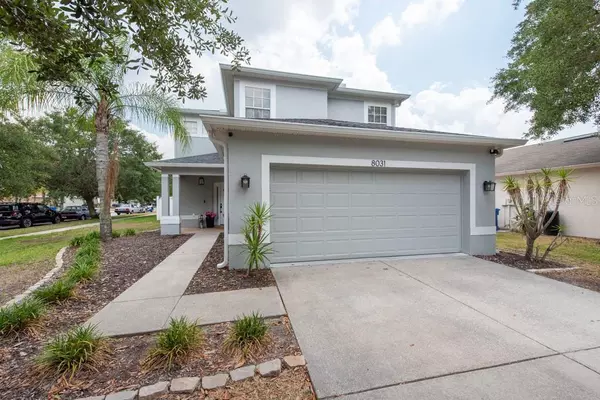 8031 CARRIAGE POINTE DR, Gibsonton, FL 33534