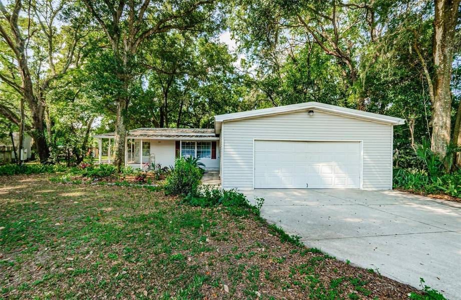 38906 ALSTON AVE, Zephyrhills, FL 33542