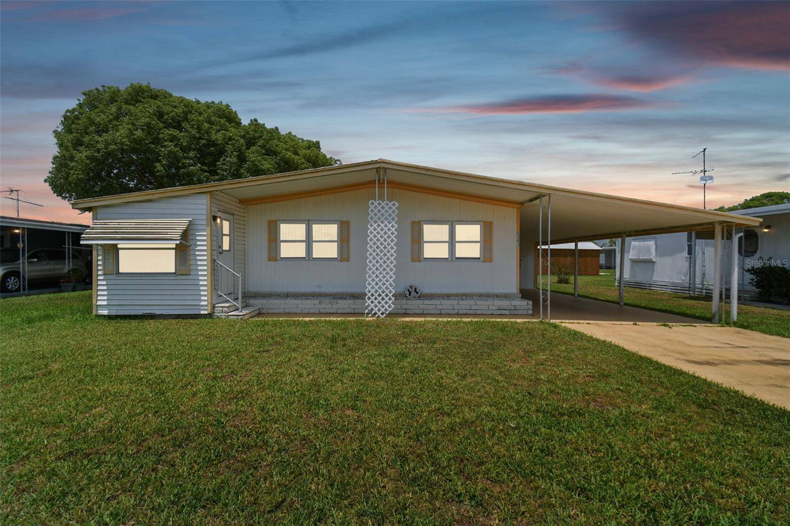 5353 COMANCHE ST, Zephyrhills, FL 33542