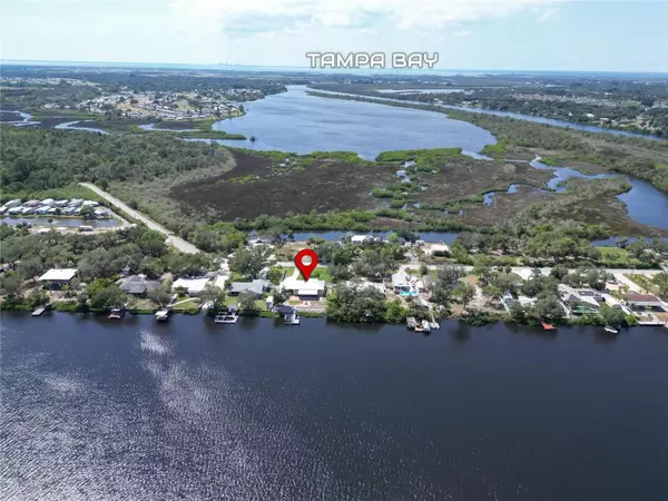 Ruskin, FL 33570,2628 RIVER BEND DR