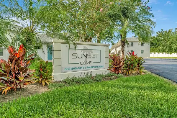 1142 SUNSET POINT RD #5, Clearwater, FL 33755