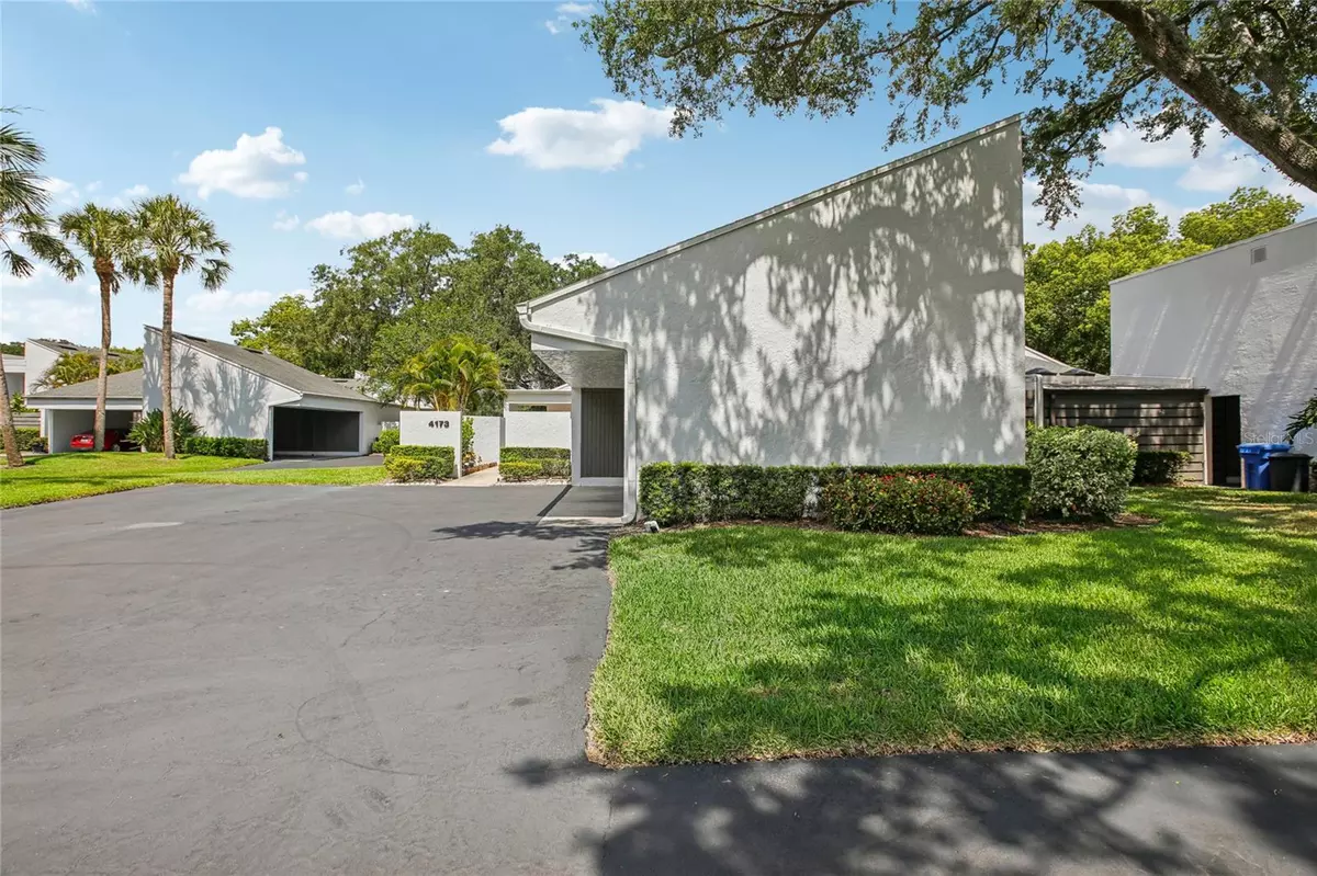 Tampa, FL 33618,4173 NORTHMEADOW CIR #4173