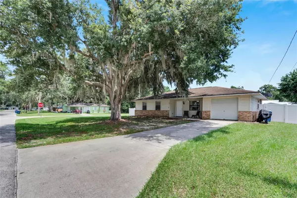 126 ALBERT ST NE, Fort Meade, FL 33841