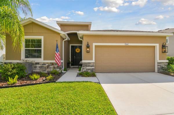 32940 SAND CREEK DR, Wesley Chapel, FL 33543