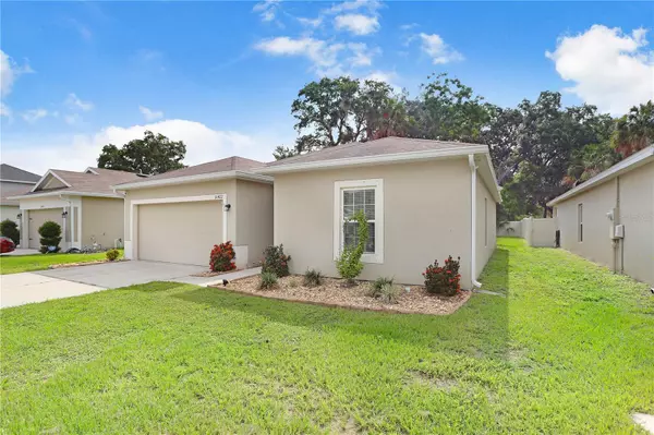 Gibsonton, FL 33534,10422 CANDLEBERRY WOODS LN