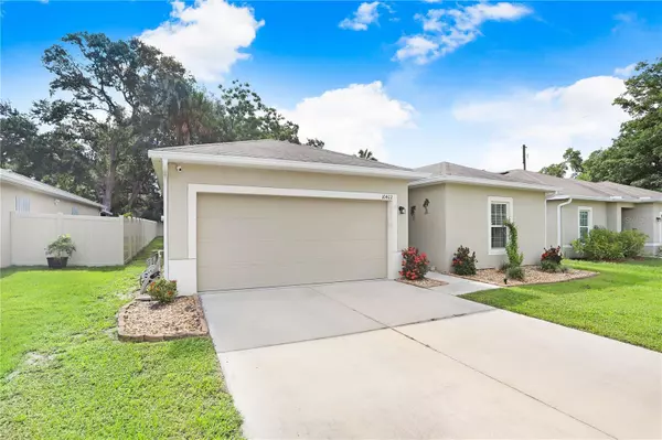 Gibsonton, FL 33534,10422 CANDLEBERRY WOODS LN