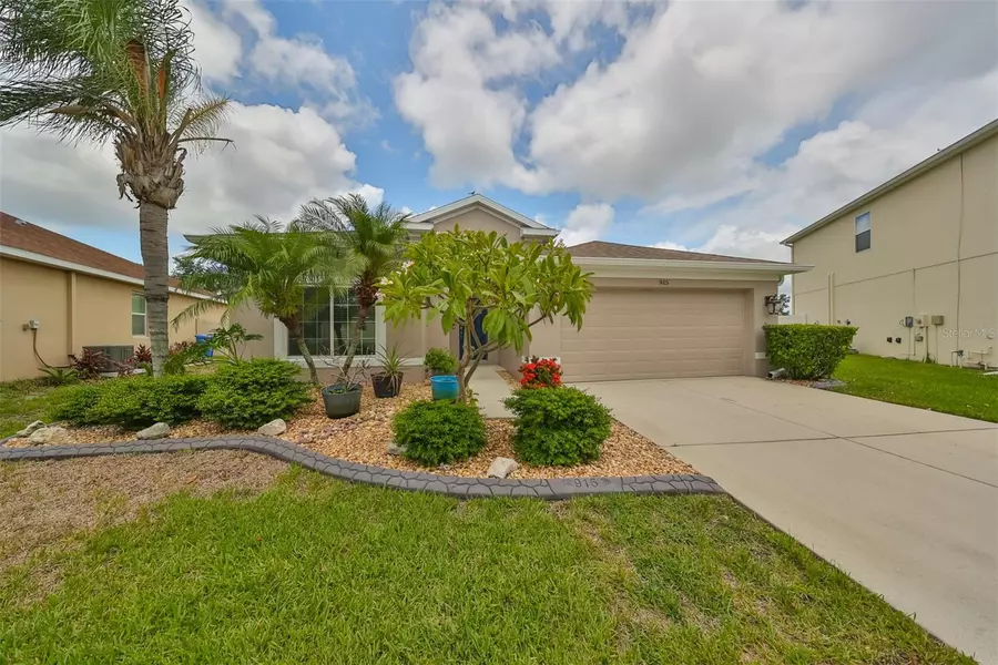 915 FERN LEAF DR, Ruskin, FL 33570