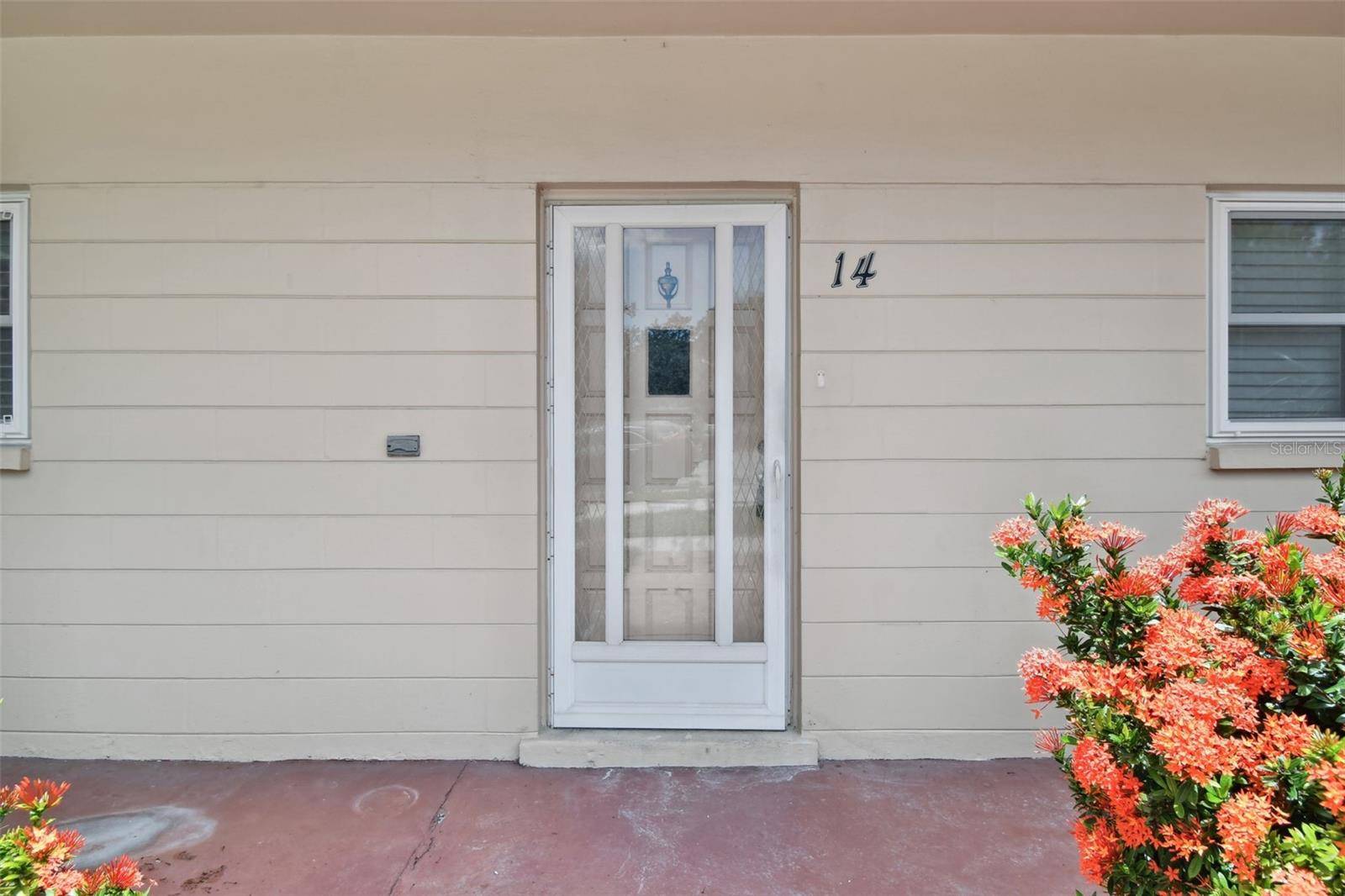 2384 TAHITIAN LN #14, Clearwater, FL 33763