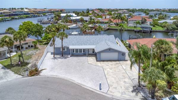 6306 COTTONWOOD LN,  Apollo Beach,  FL 33572