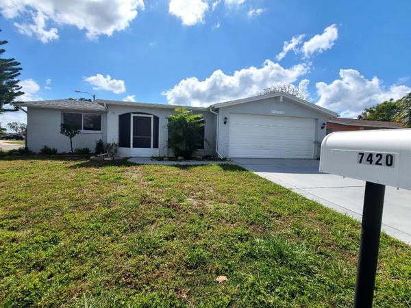 7420 CASTANEA DR, Port Richey, FL 34668