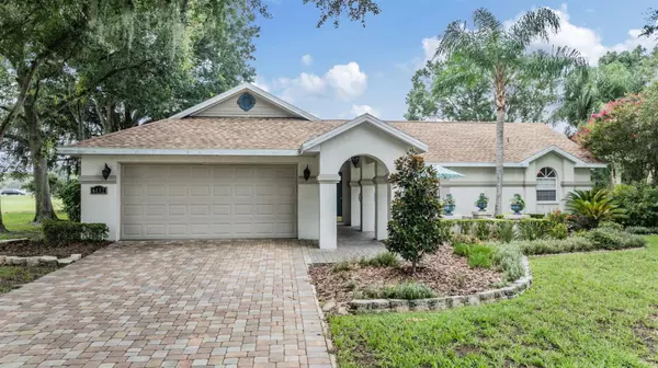 Zephyrhills, FL 33542,6132 SILVER OAKS DR