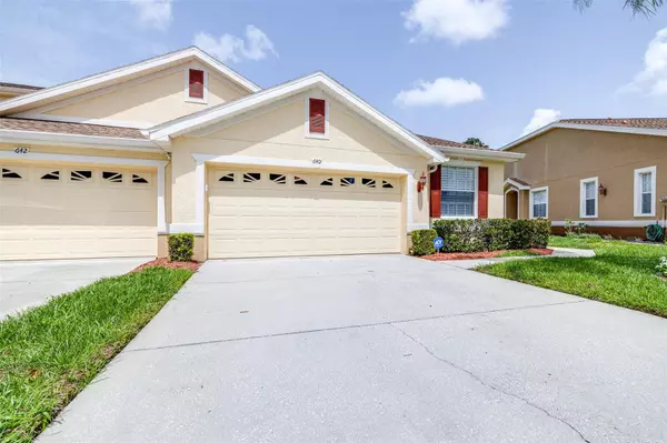 Tarpon Springs, FL 34688,640 SPRING LAKE CIR