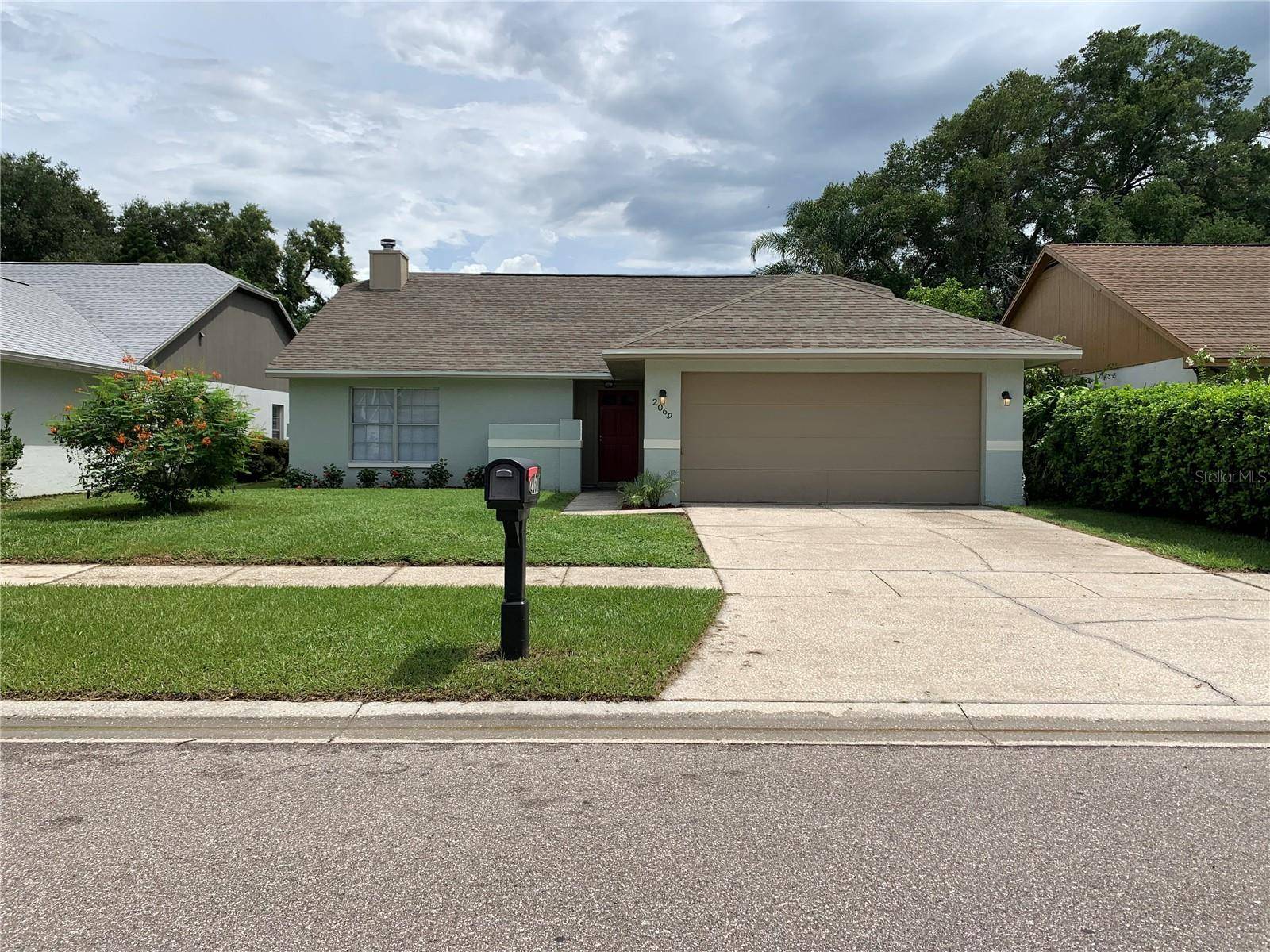 2069 SHADOW PINE DR, Brandon, FL 33511