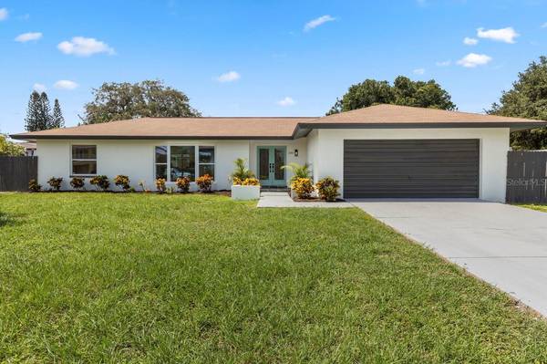 340 CROSSWINDS DR, Palm Harbor, FL 34683