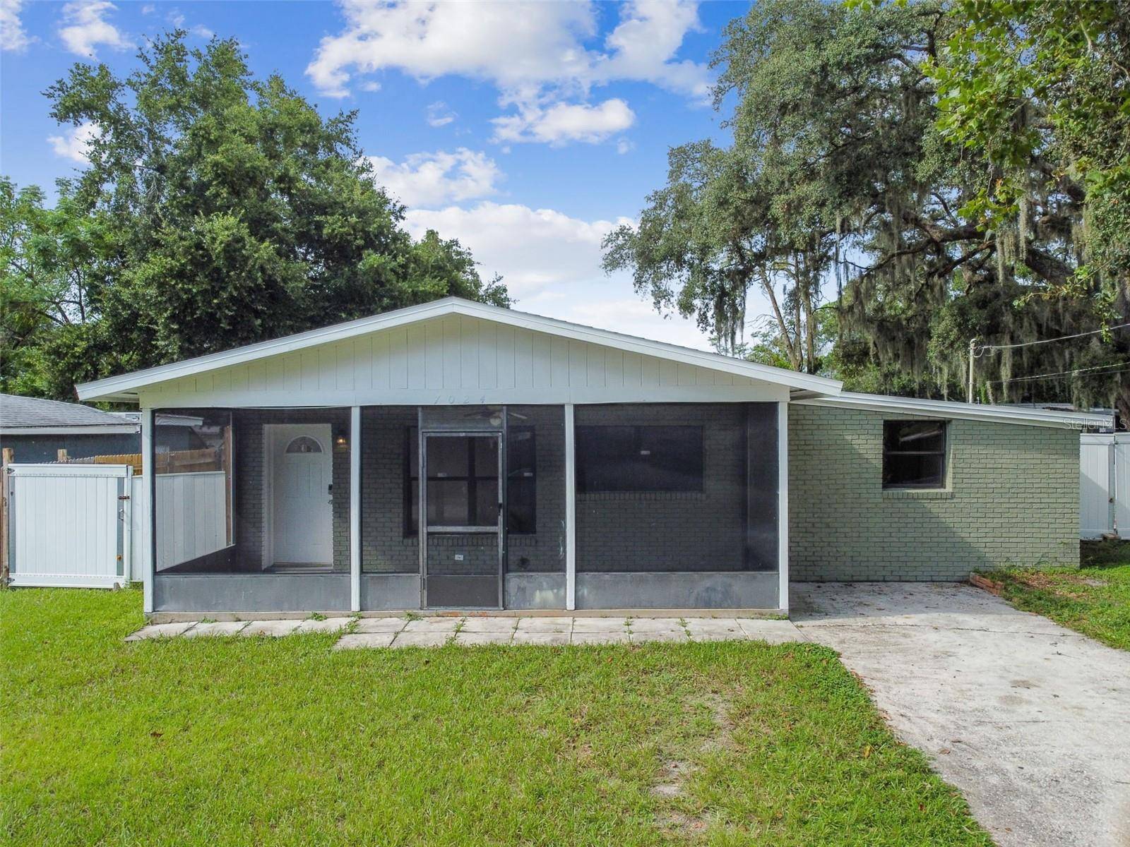 Tampa, FL 33637,7024 FILBERT LN