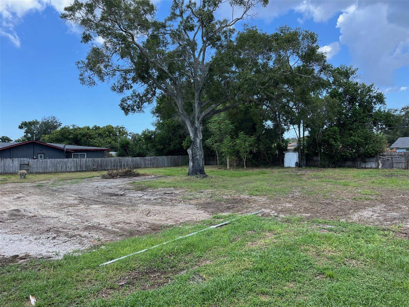 1596 NURSERY RD, Clearwater, FL 33756