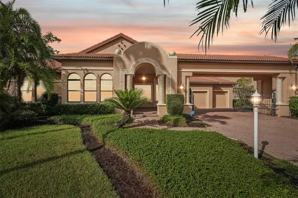 6826 TURNBERRY ISLE CT, Lakewood Ranch, FL 34202