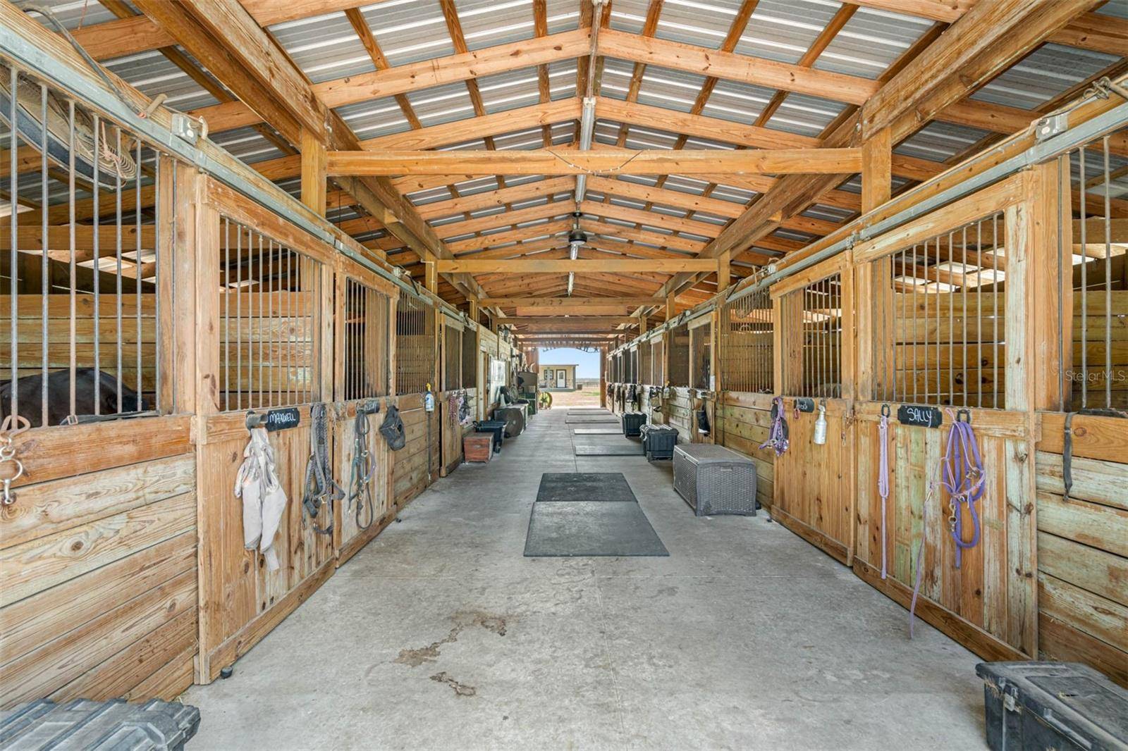Wimauma, FL 33598,8602 STATE ROAD 674